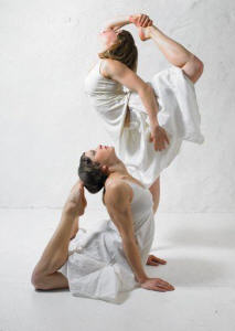 Lilli and Sara, acrobatic performers