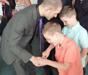 Duncan Williams wedding and children's magician