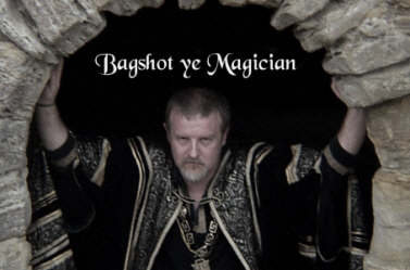 Dave Moylan is Bagshot ye Magician
