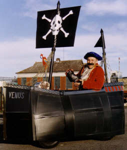 Bob motorised pirate walkabout act